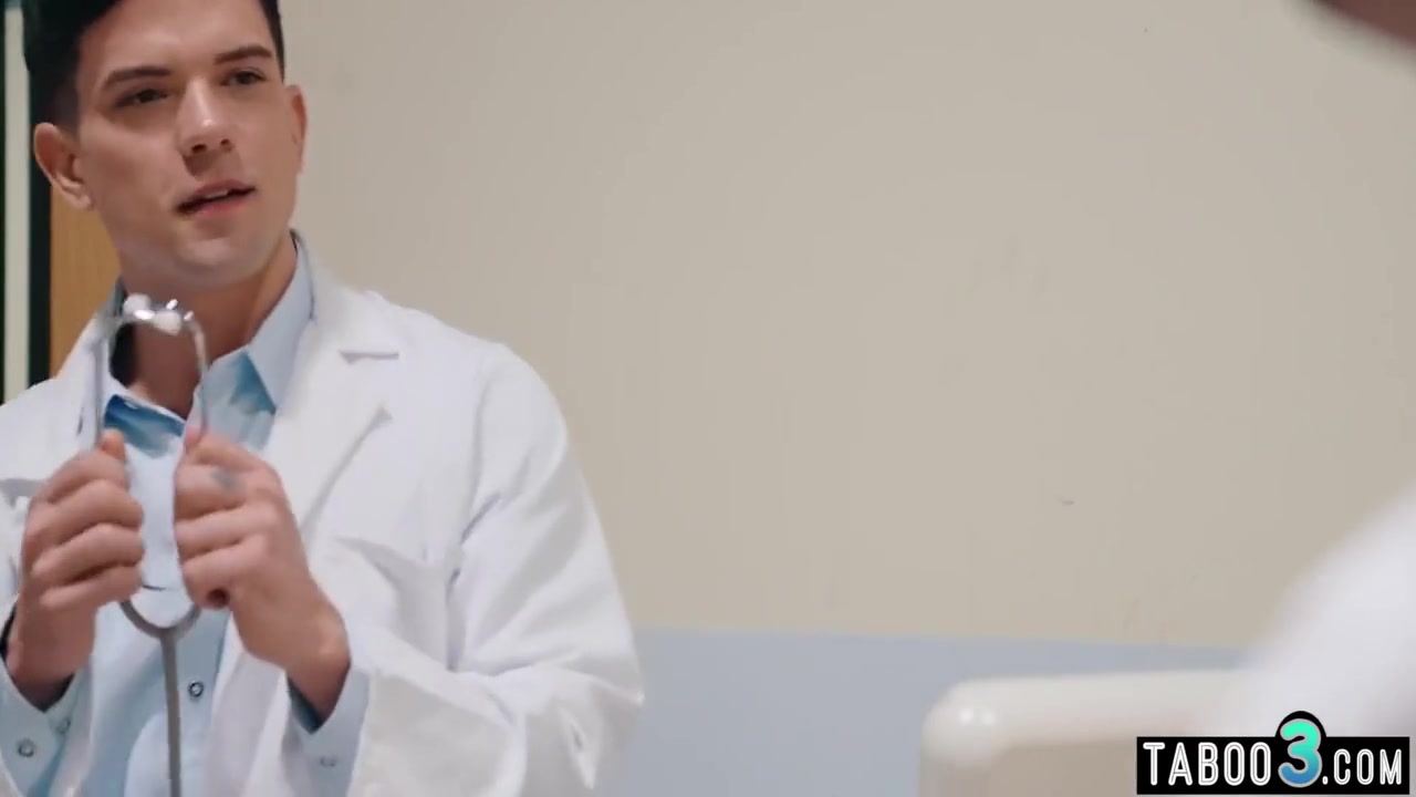 Perverted Gay Doctor Performing A Routine Bareback Checkup 6 Min - Dakota Payne