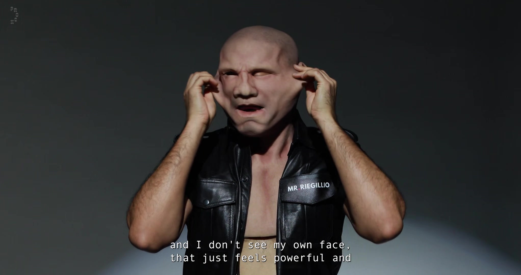 Masked Arnold