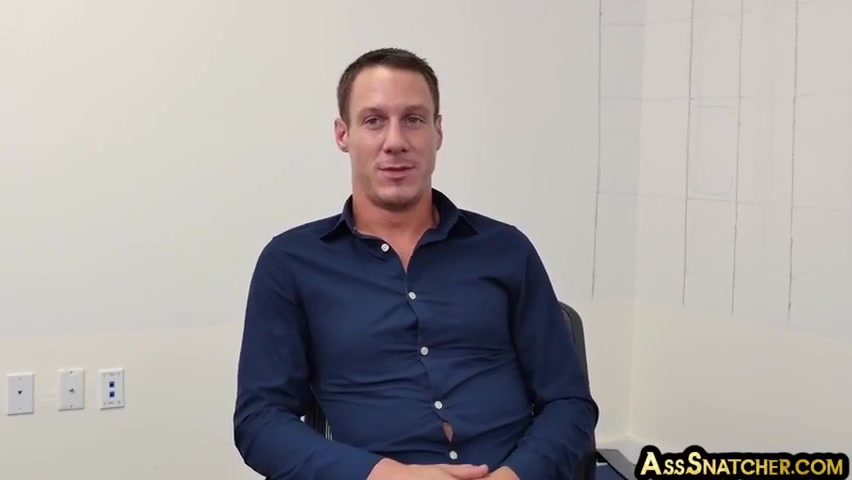 Dominant Gay Boss Fucks Hairyass Bottom In Office 3some