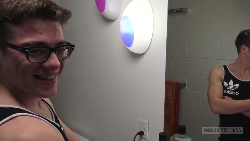 Blake Mitchell In Shower Solo