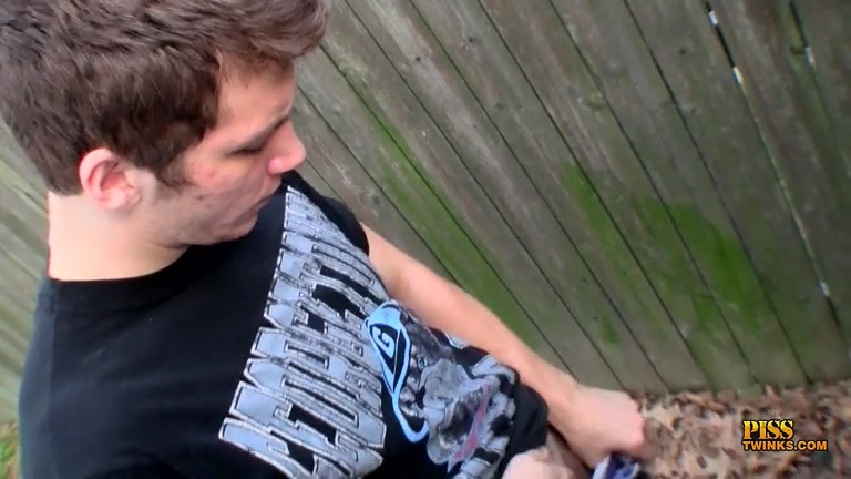 Pissing And Jerking Out Some Hot Juice! - Cooper Reeves And Devin Reynolds