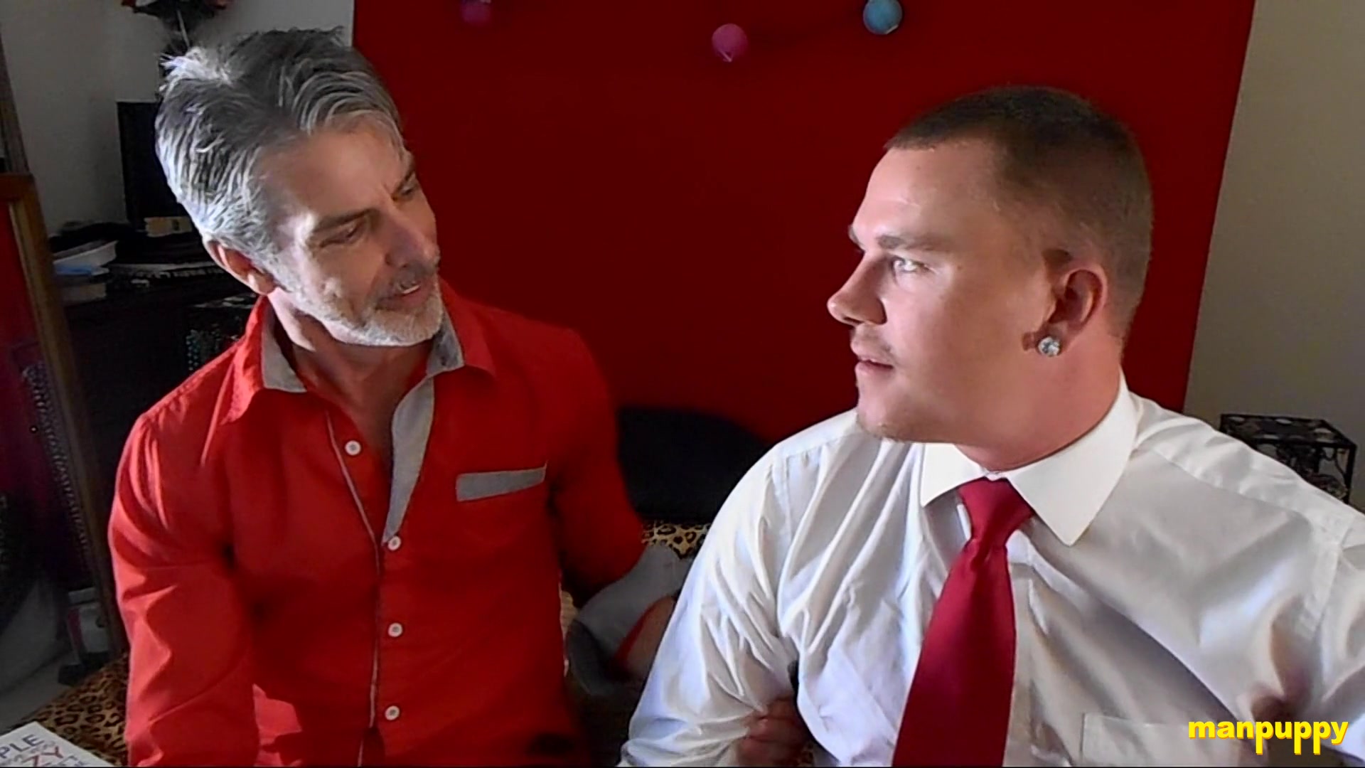 Step-Dad's Neck Kissing and Licking Fetish - Leo Blue & Richard Lennox