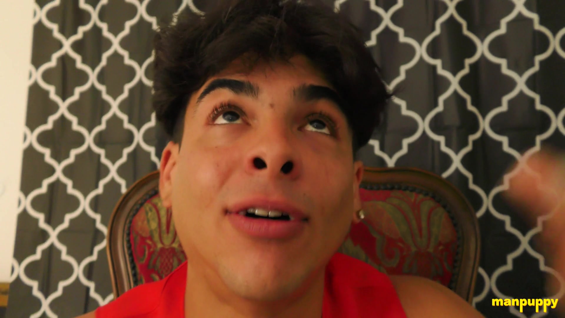 Giant Vampire Shrinks You - Julian Jaden