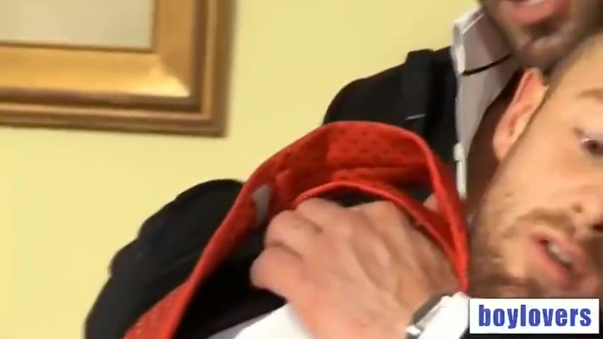Bodyguard Fucking Officer Guy
