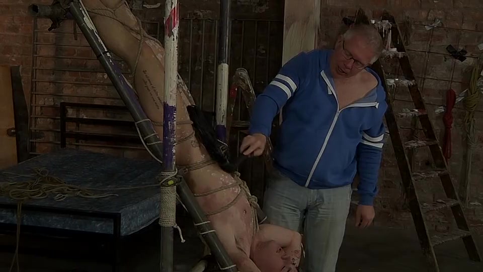 Flogged & Stroked Free Of Cum - Izan Loren & Sebastian Kane