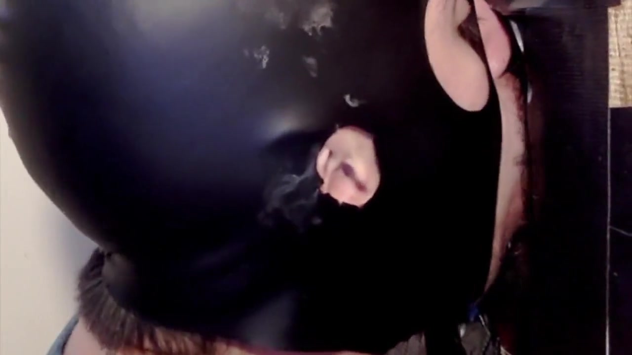 Suited Dick Braves Rush Hours To Unload At Gloryhole Again