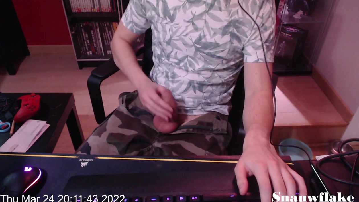 Snauwflake The Military Twink Is Getting Horny While Being On Permission - 7