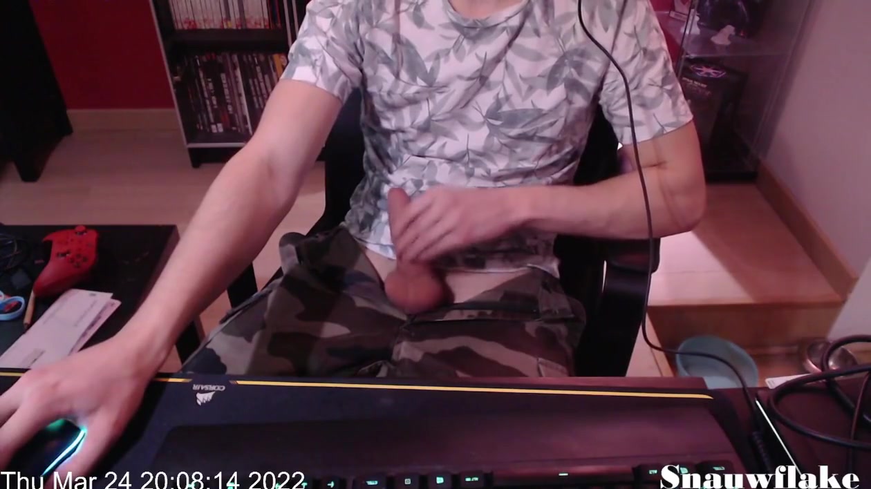 Snauwflake The Military Twink Is Getting Horny While Being On Permission - 7