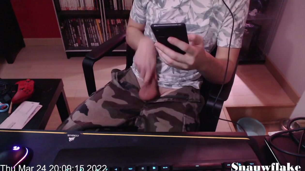 Snauwflake The Military Twink Is Getting Horny While Being On Permission - 7