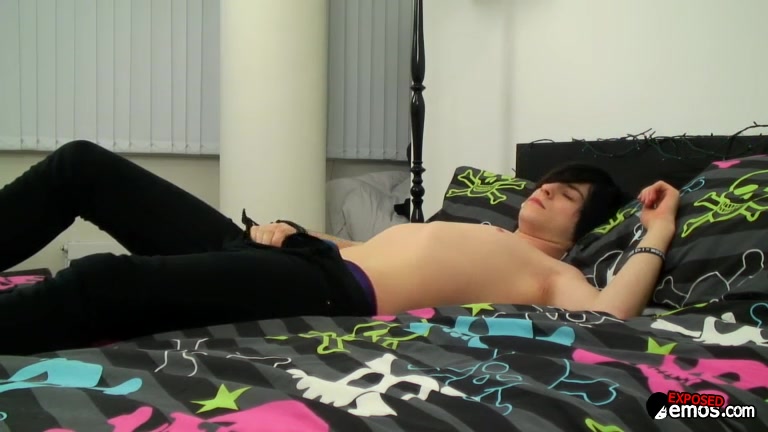 Seth Works His Long Dick Like A Pro - Seth Savage 2