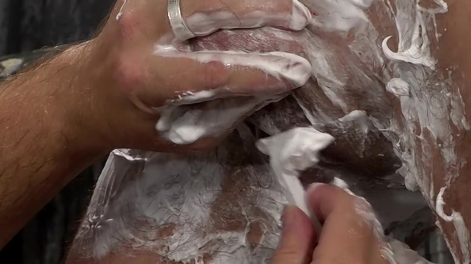 He Looks Better Shaved Smooth - Michael Wyatt & Sebastian Kane
