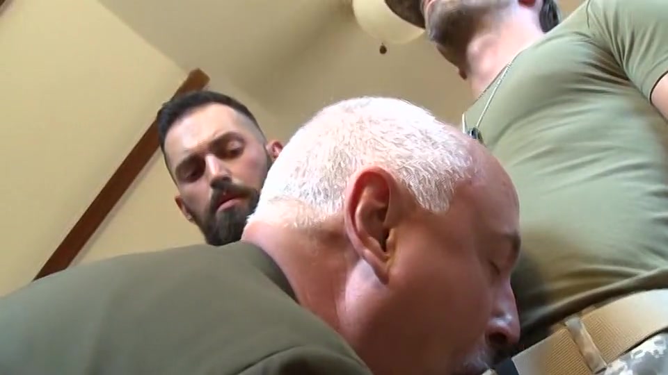 Passing A Military Medical - Joe Parker, Jake Cruise, Rich Kelly, Butch & Nick Anvil
