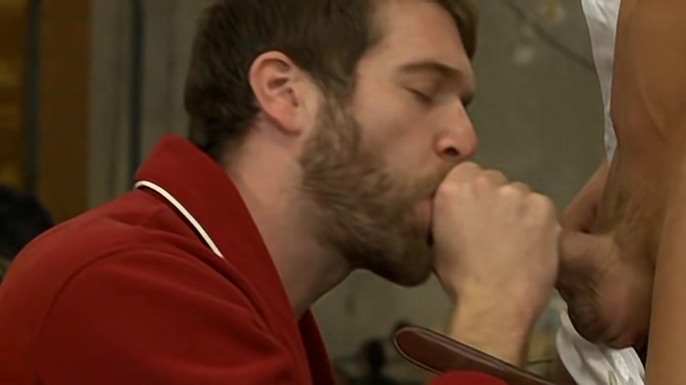 Winning Votes With His Ass - Colby Keller & Gavin Waters