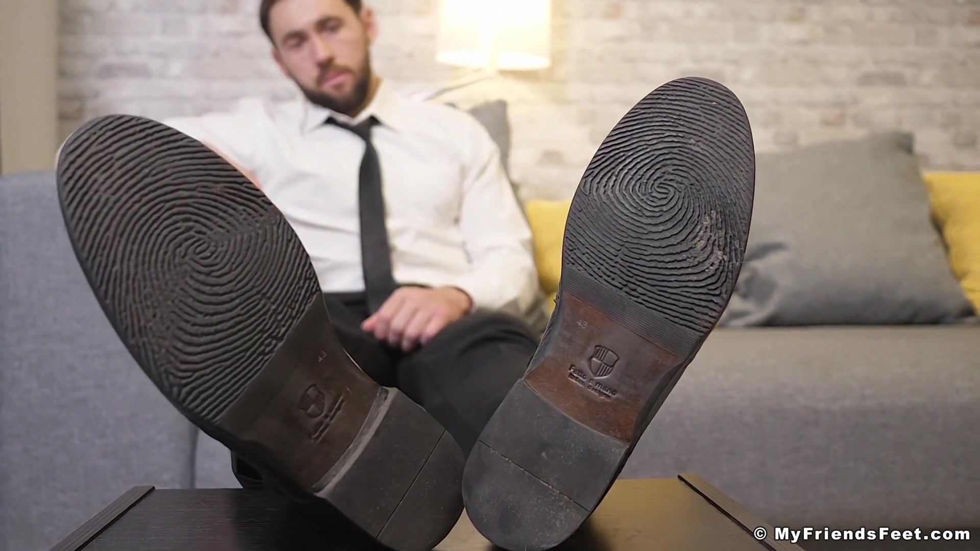 Alexander's Size 10 Feet - Alexander