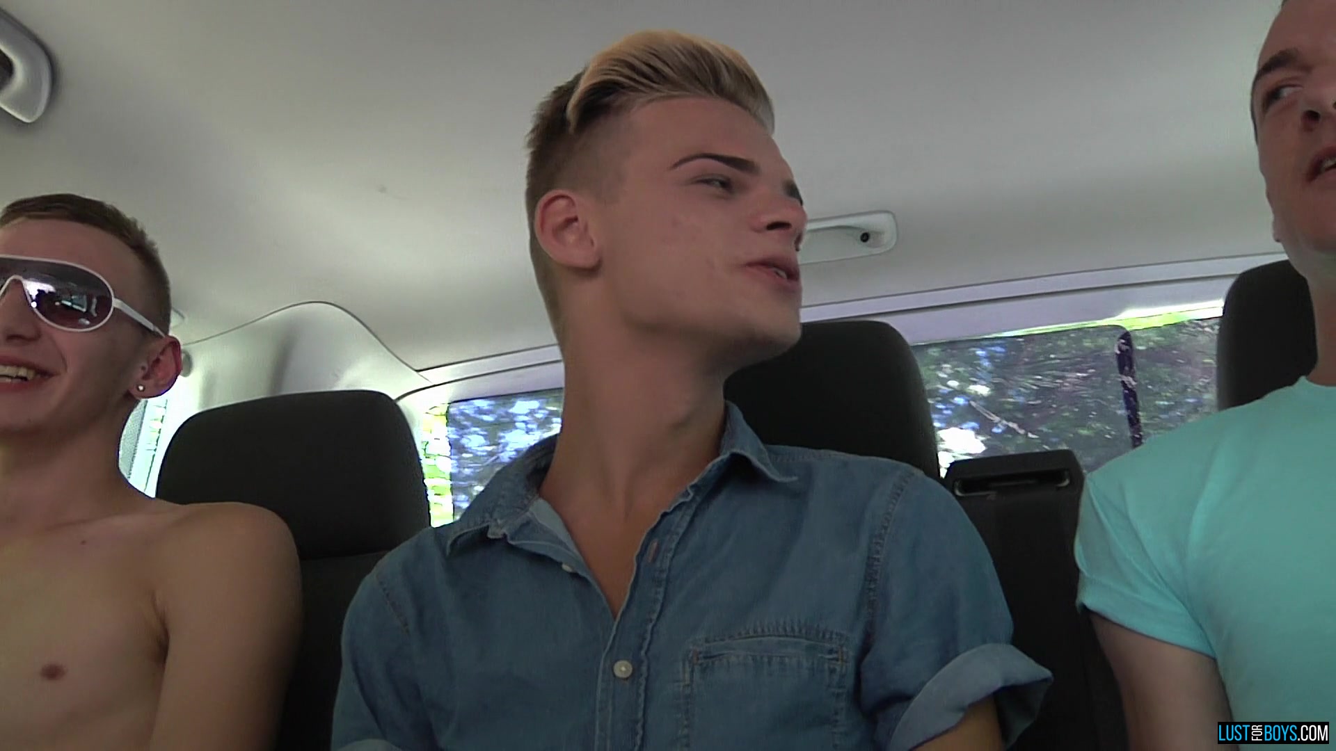 Cruising For Twink Arse - Kaiden Stevens, Reece Bentley & Sean Mckenzie