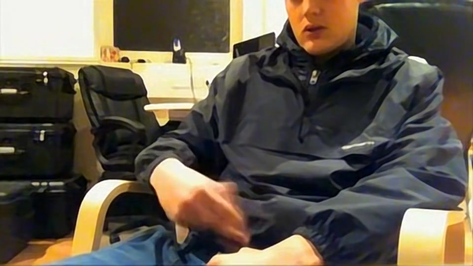 Webcam Wanking In The Office - Tyler Bolt