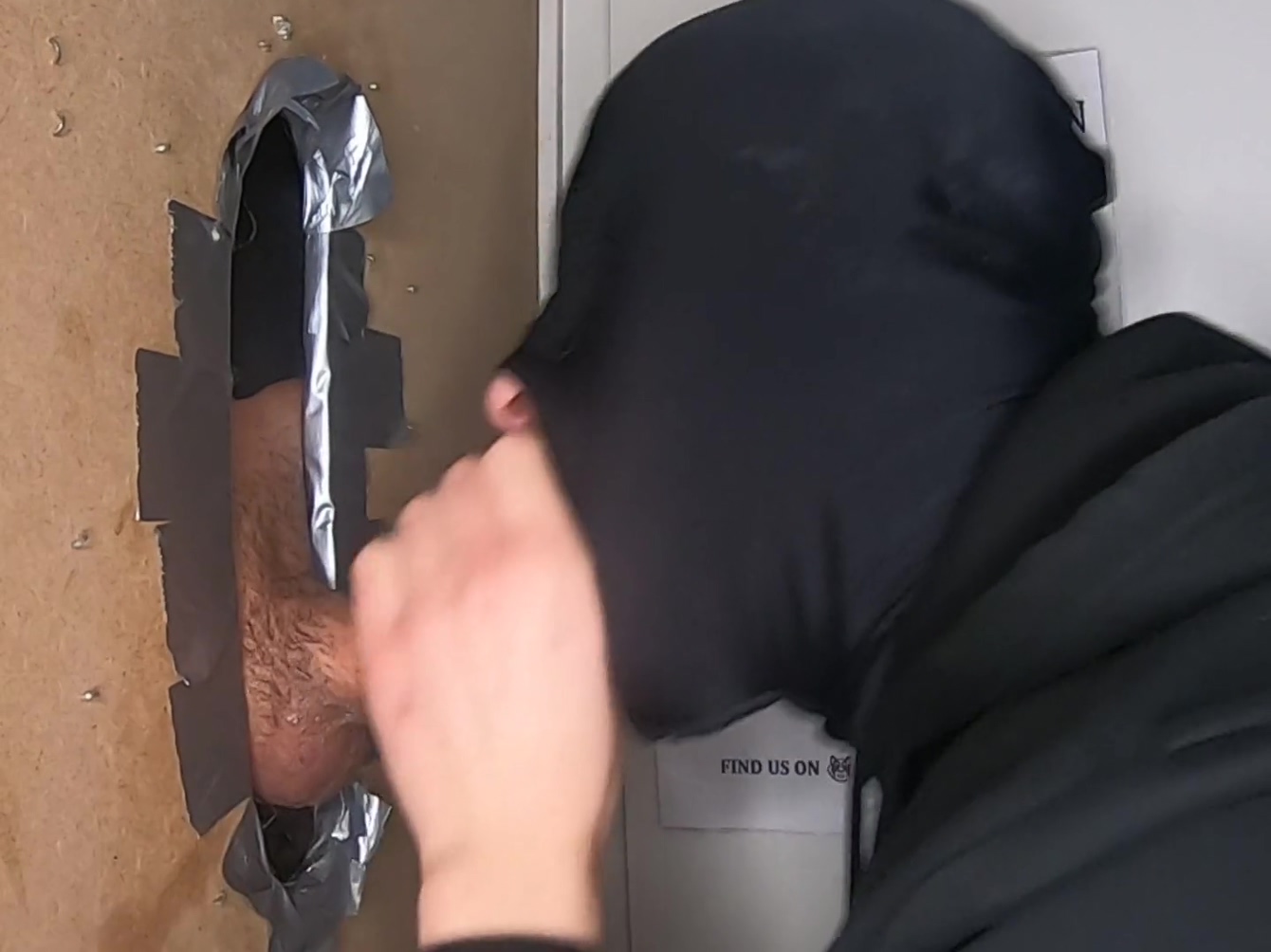 Diqsuqr - Arab At The Gloryhole
