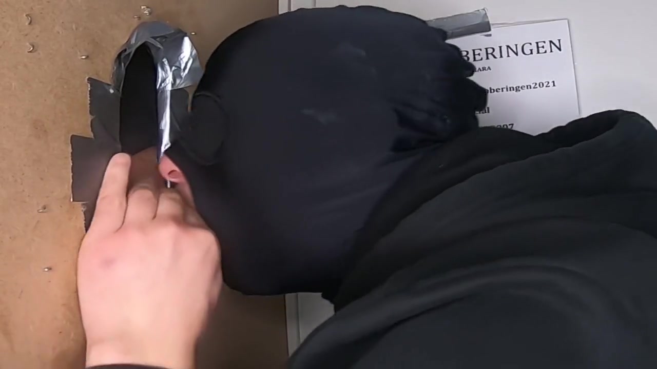 Diqsuqr - Arab At The Gloryhole
