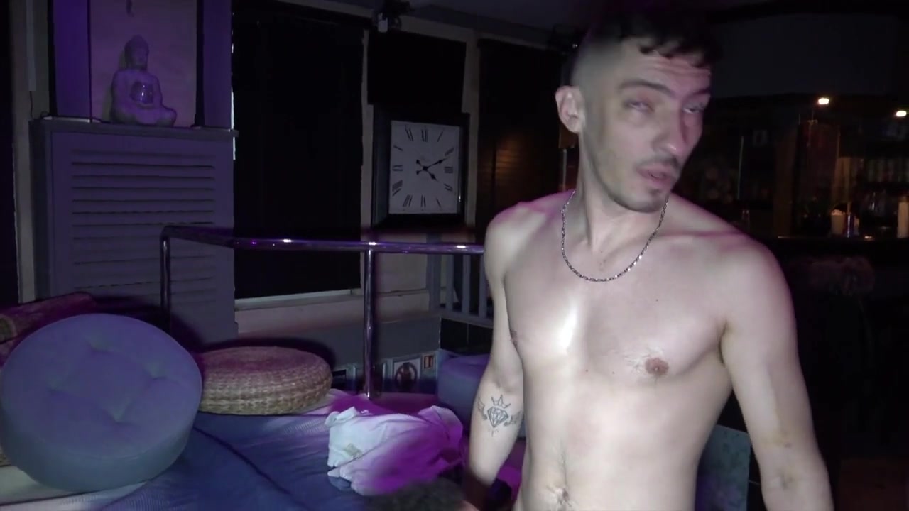 Anthony Austin Used Raw By Badboy From Paris - StraightBoysBigCocks
