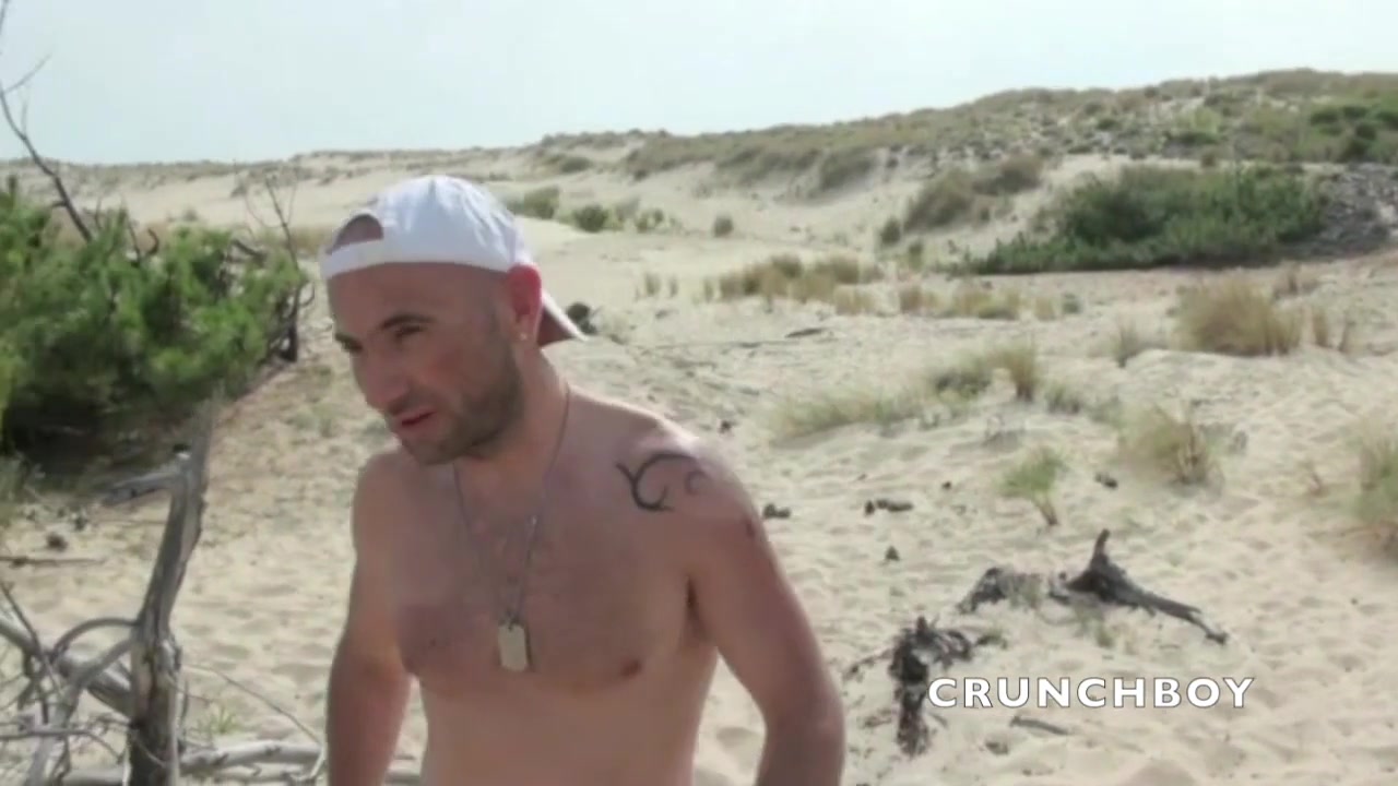 French Straight Fucked In The Beach - ExhibBoys