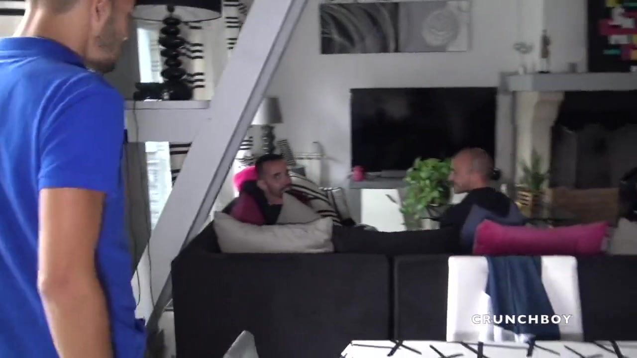 Kevin Ass Used Raw By James And Steven - BarebackSexParty