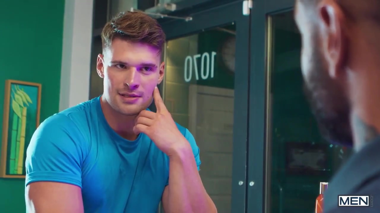 Heating Up The Tanning Salon Malik Delgaty, Mateo Zagal