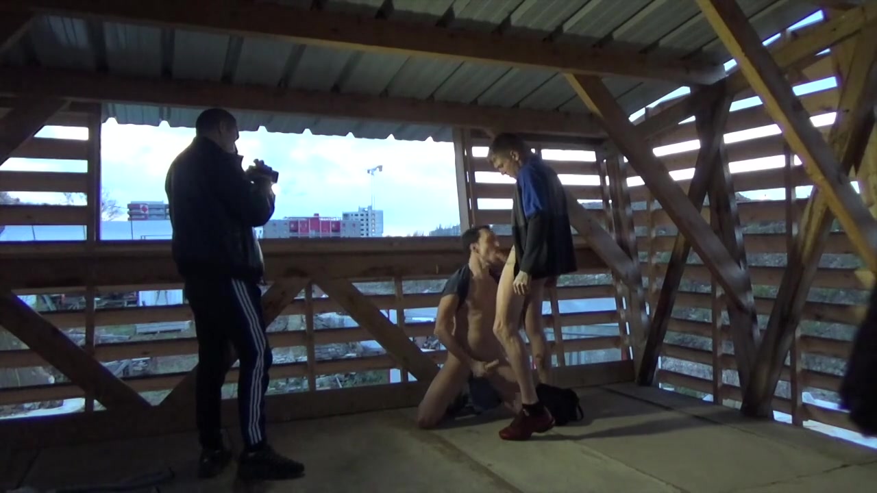 Video With Romantik Fucked Raw By Maxecne Outdoor Exhibit - RawPornSpy