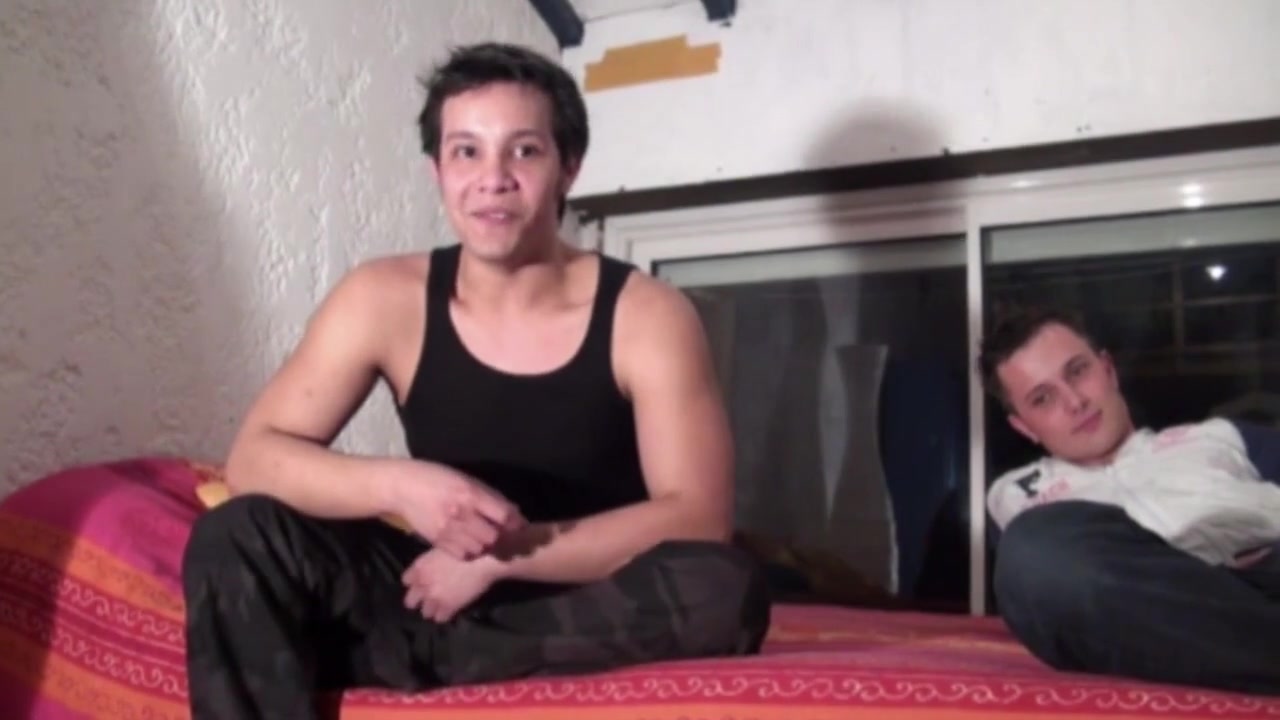 Latinon twink fucked by top twink for casting porn - CrunchBoy