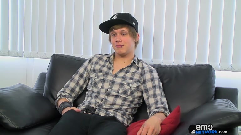 Straight Emo Nick Blasts Out Some Hot Goo! - Nick St James