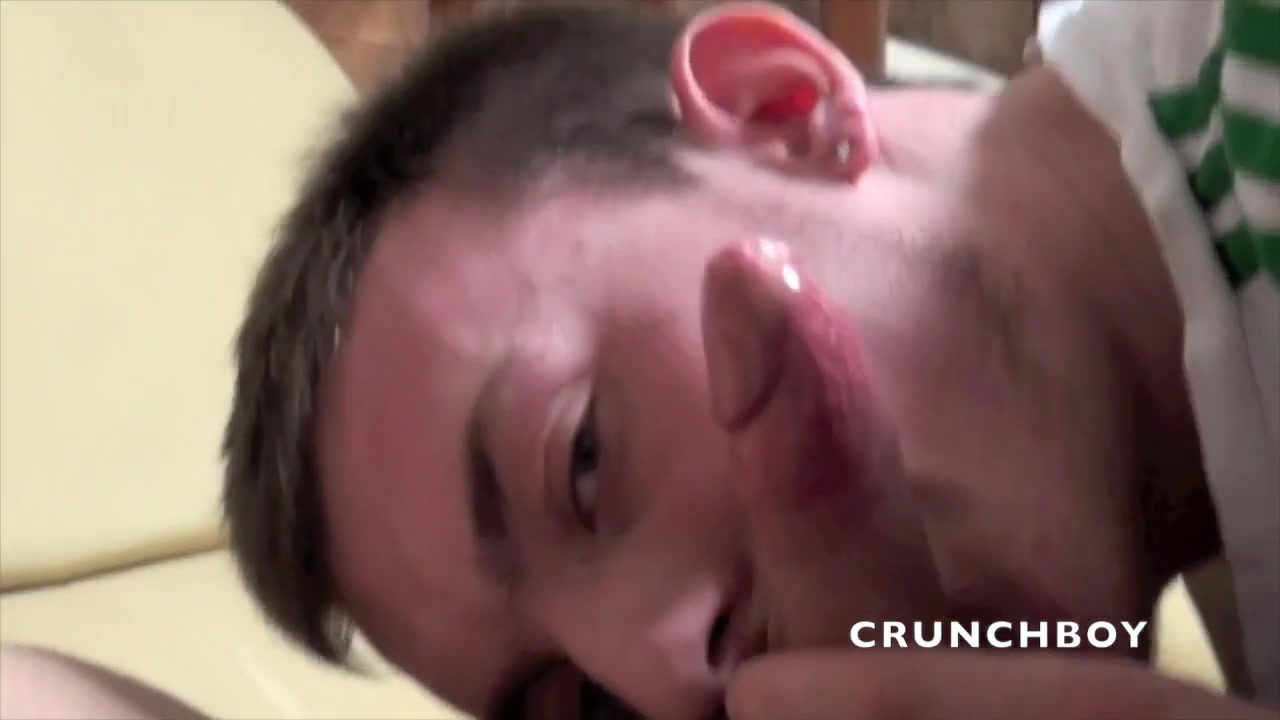Twink fucked Kevin, a straight curious - CrunchBoy