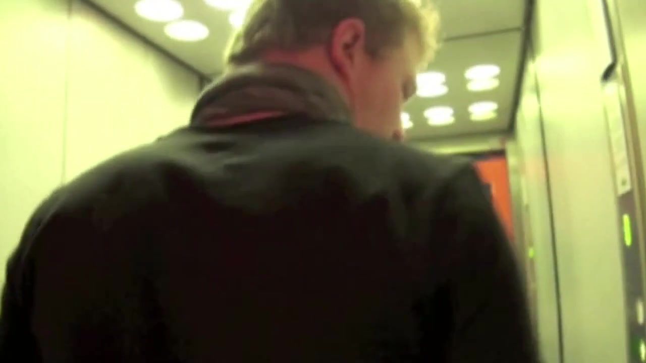 Axime fucked by the XXL cock of Kameron Frost - CrunchBoy
