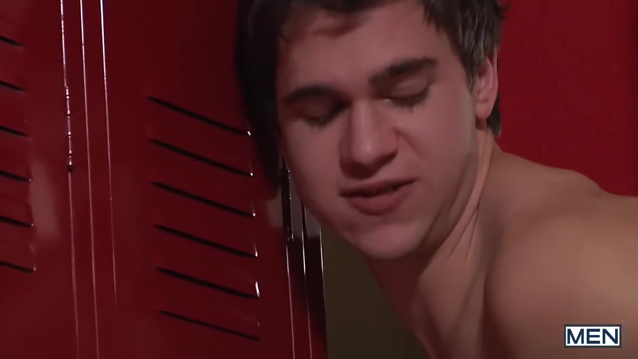Men - Sexy Twink Will Braun Lures Straight Guy Darin Silvers Into Filling His Hole With His Stick