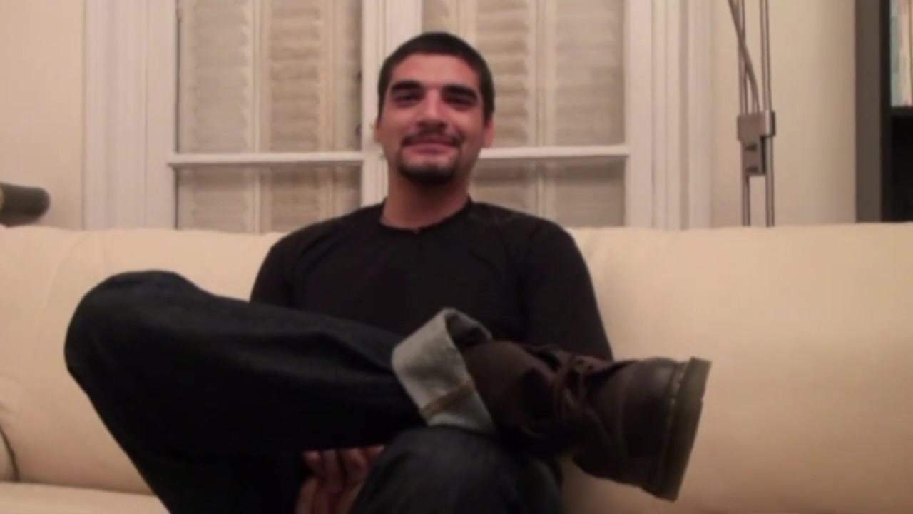 Straight fucked by gay on the sofa for gifts - CrunchBoy