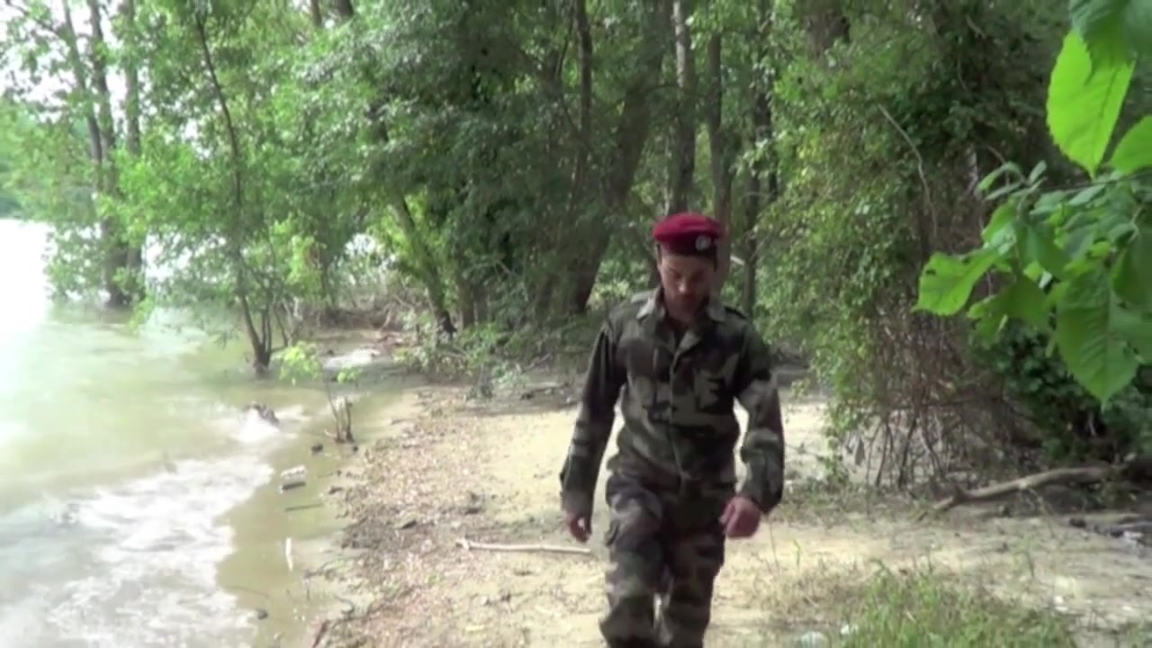 French twink fucked by Latino miltiary near a river - CrunchBoy