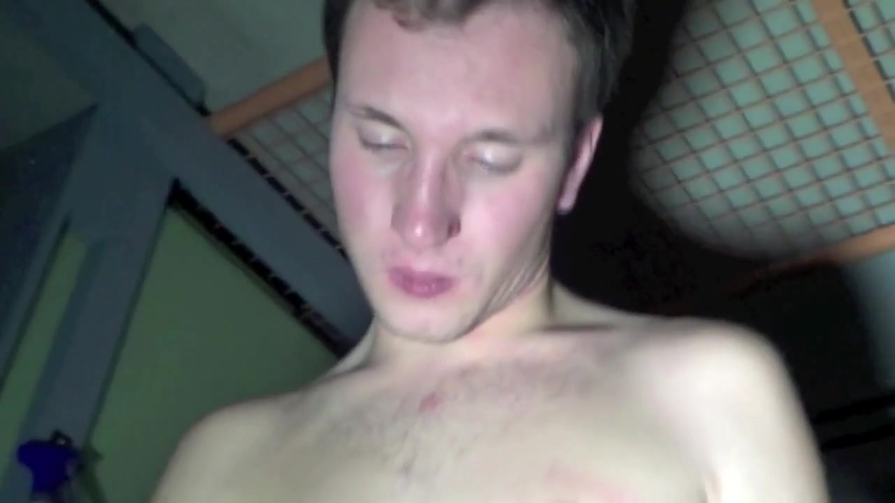 Sexy french twink used by Maxence Angel - CrunchBoy