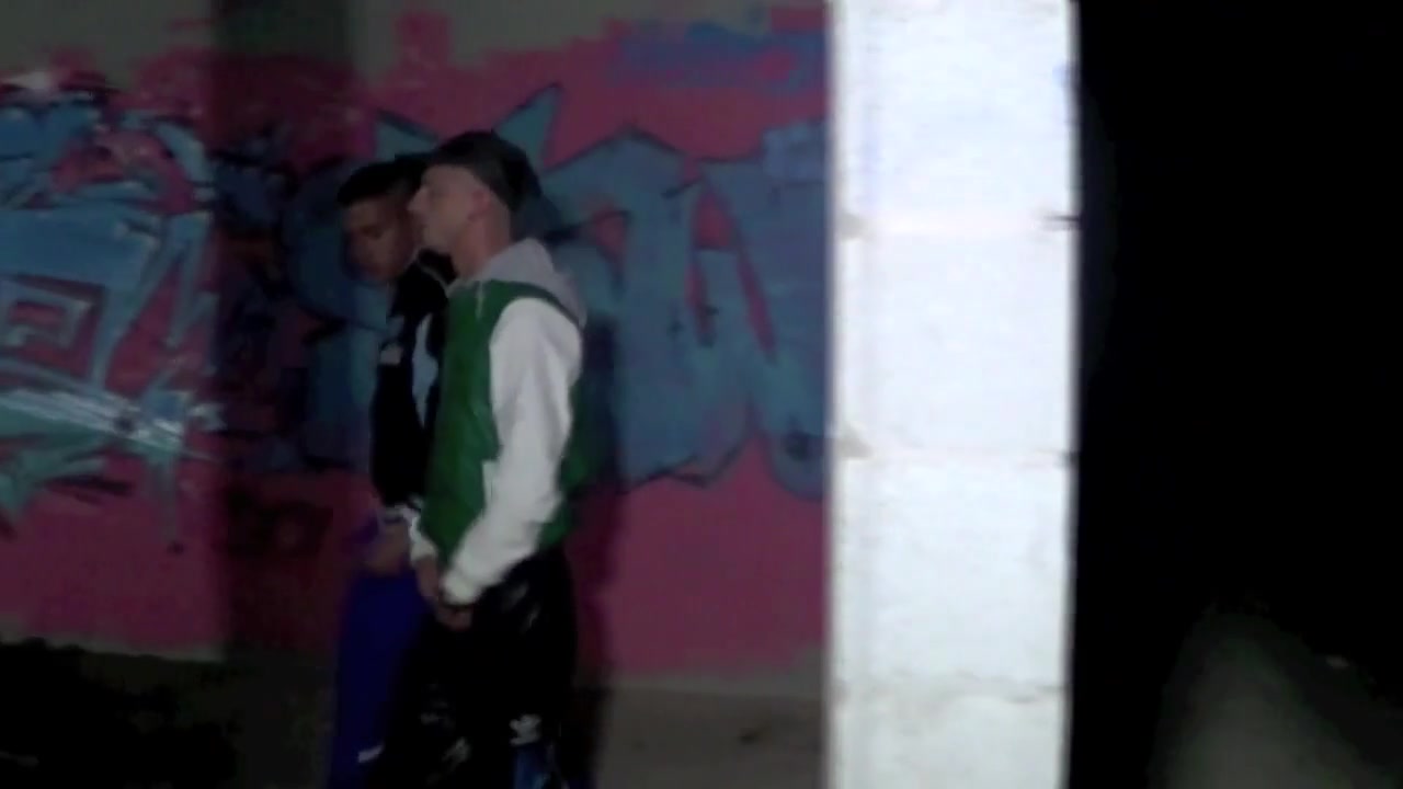 French slut fucked by Arab with massive xxl cock outdoor - CrunchBoy