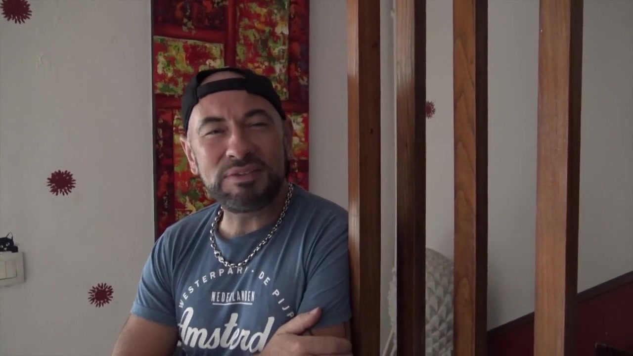 French slut fucked bareback by sexy gay mature with XXL cock - CrunchBoy