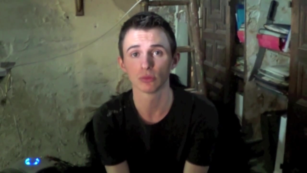 Twink fucked by Tony Axel, gay pornstar - CrunchBoy