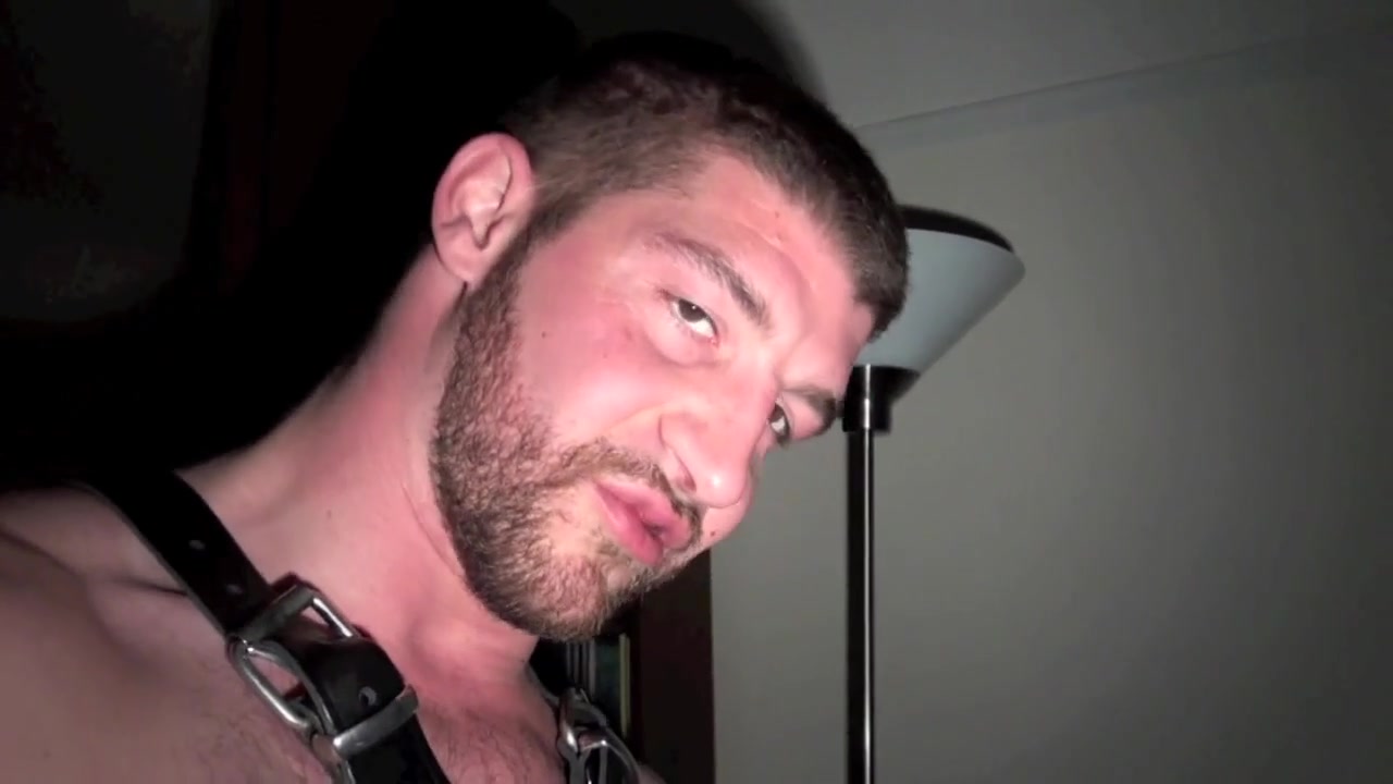 Bottom fucked by the pornstar Jeff Stronger - CrunchBoy