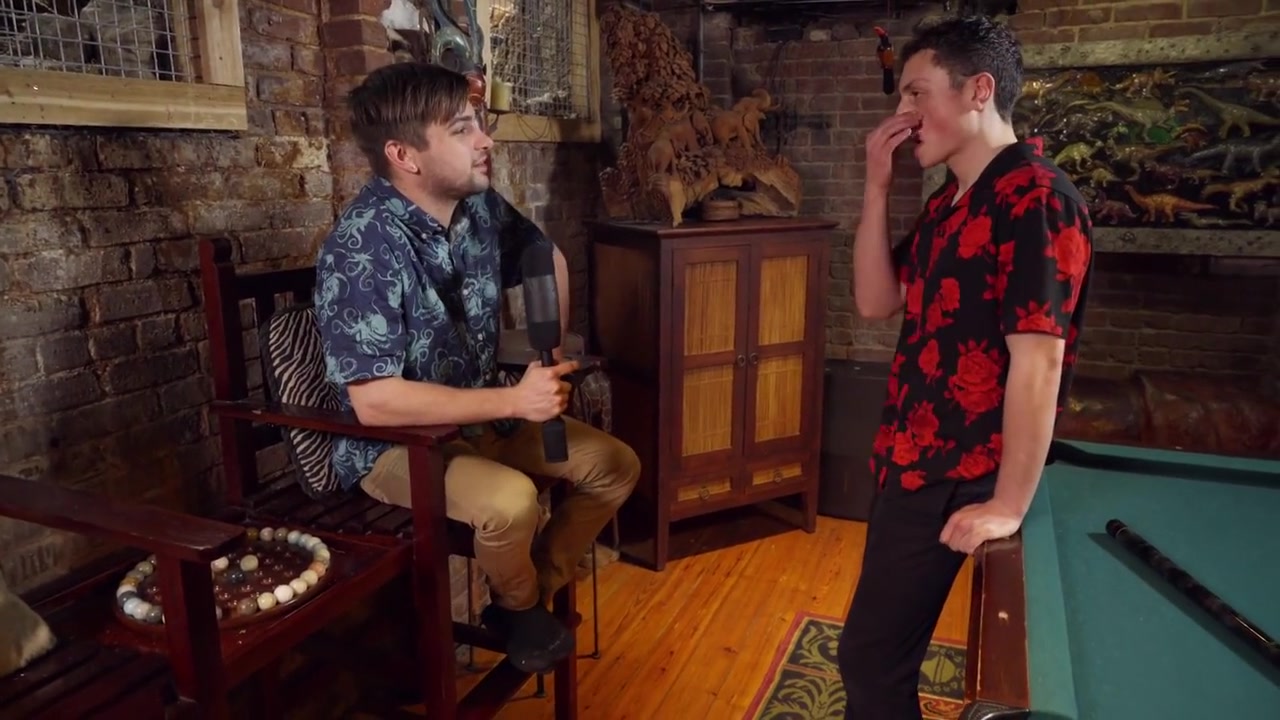 Cute Interviews And Barebacks Young Amateur - Johnny Rapid