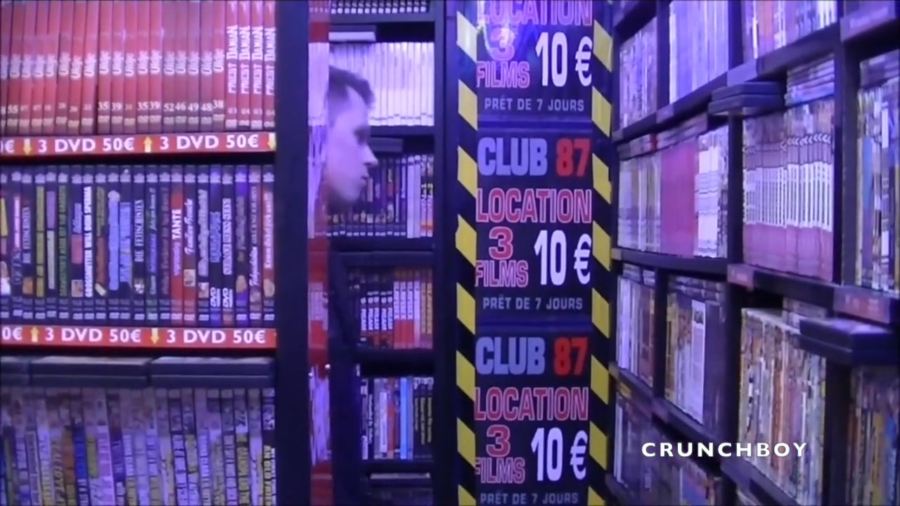 Femiante Fake twin kfucked by straight curious in discret room - CrunchBoy