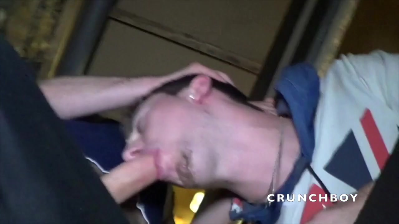 Twink fucked by the French pornstar Doryan Marguet - CrunchBoy