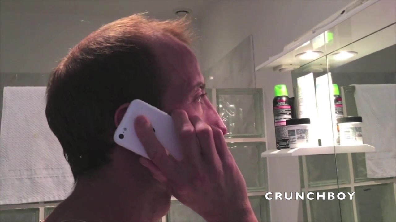 Kriss fucked by the XXL cock of Justin - CrunchBoy