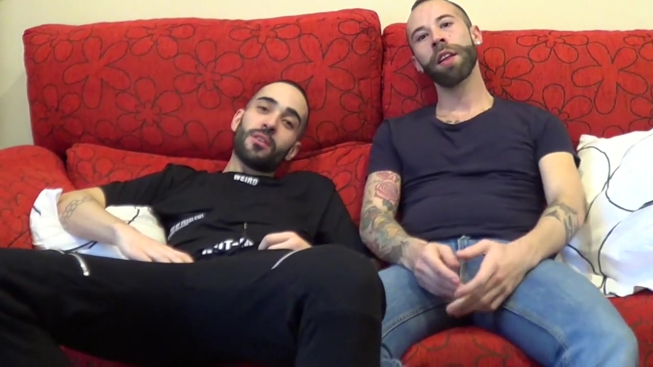 Angel Garcia fucked by the twink Rafa Marco - CrunchBoy