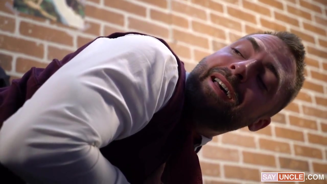 Darenger Slapping In Office