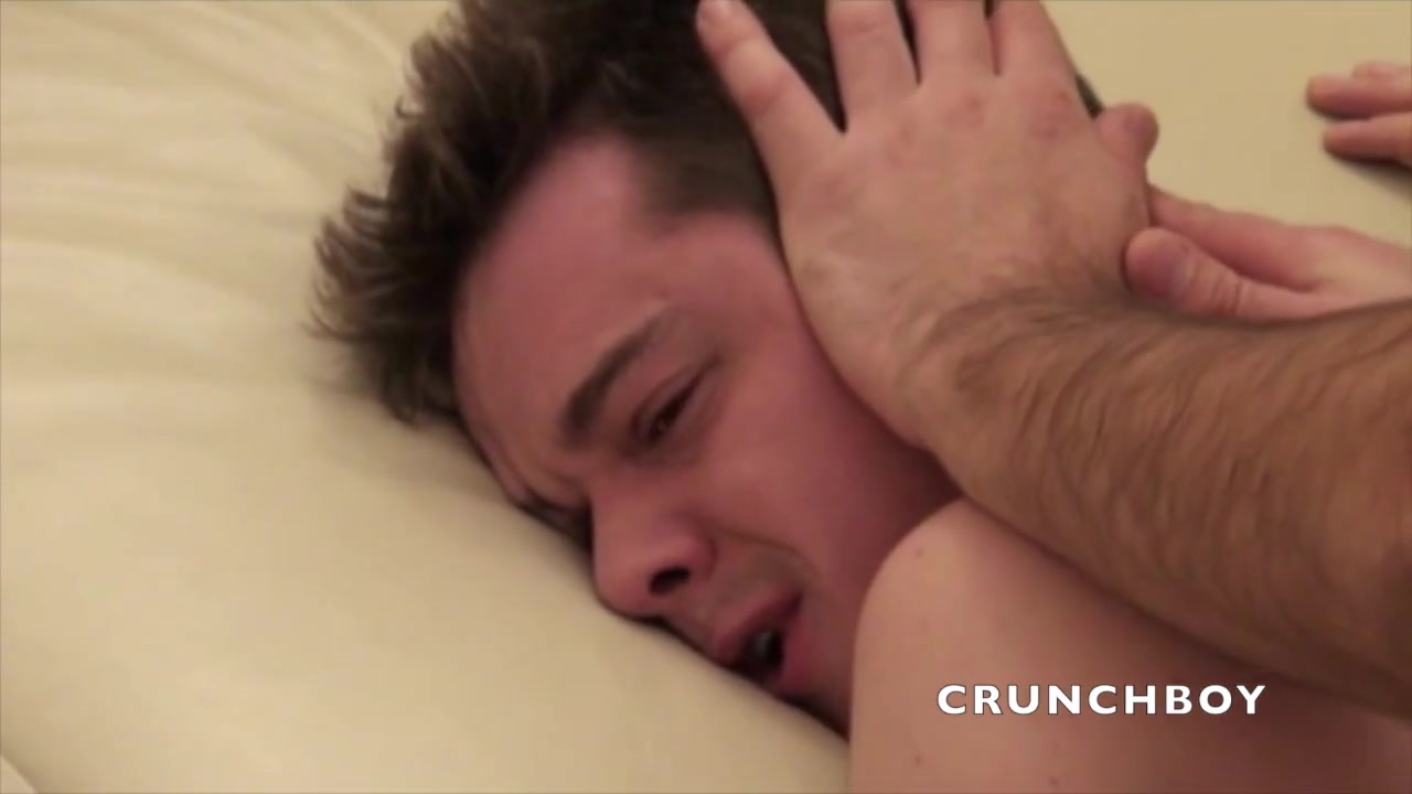 Tristan fucked by the amazing arab cock of Malik - CrunchBoy