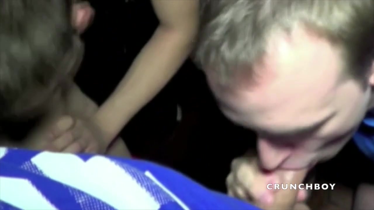 Gang bang blow job in cruising - CrunchBoy