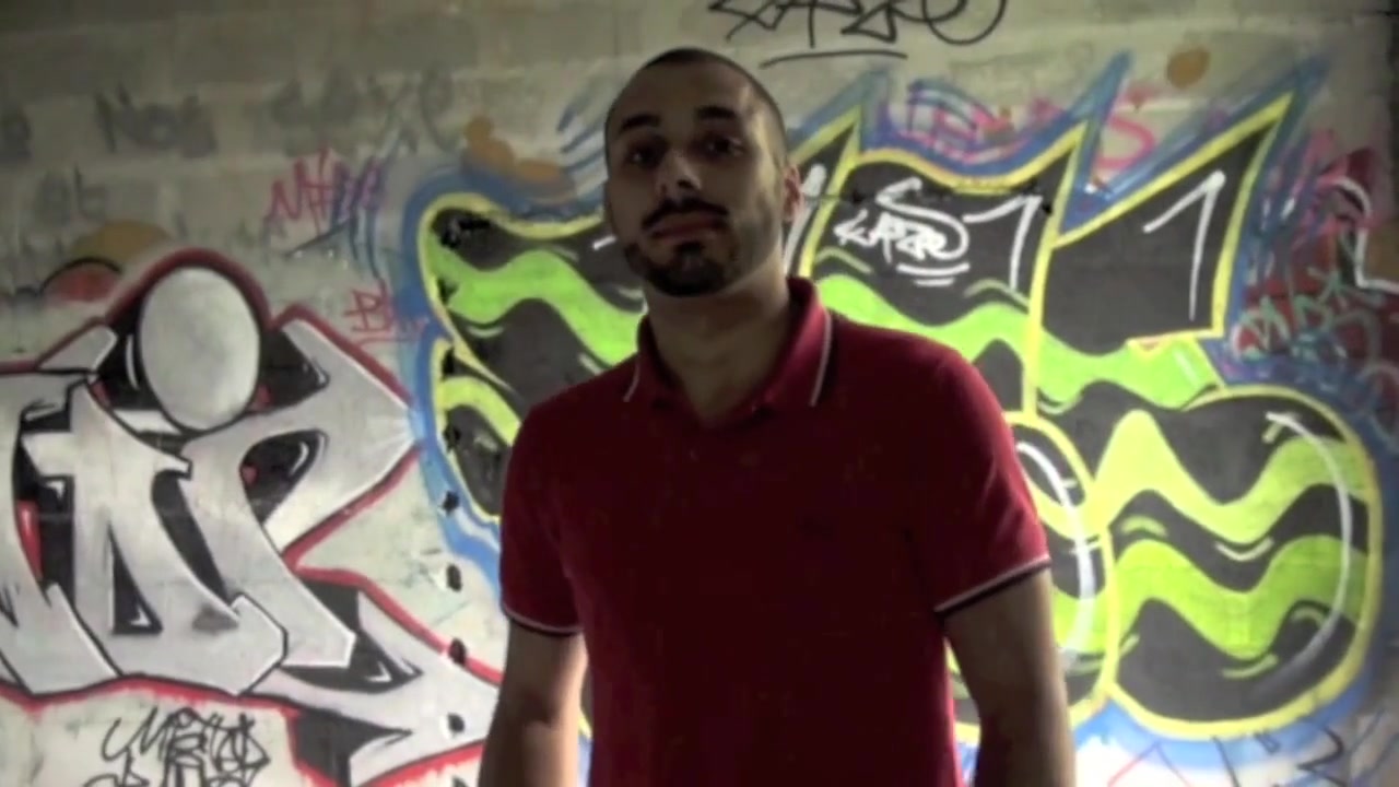 French twink fucked in jockstrap by Arab bear XXL cock with closed face in exhib outdoor - CrunchBoy