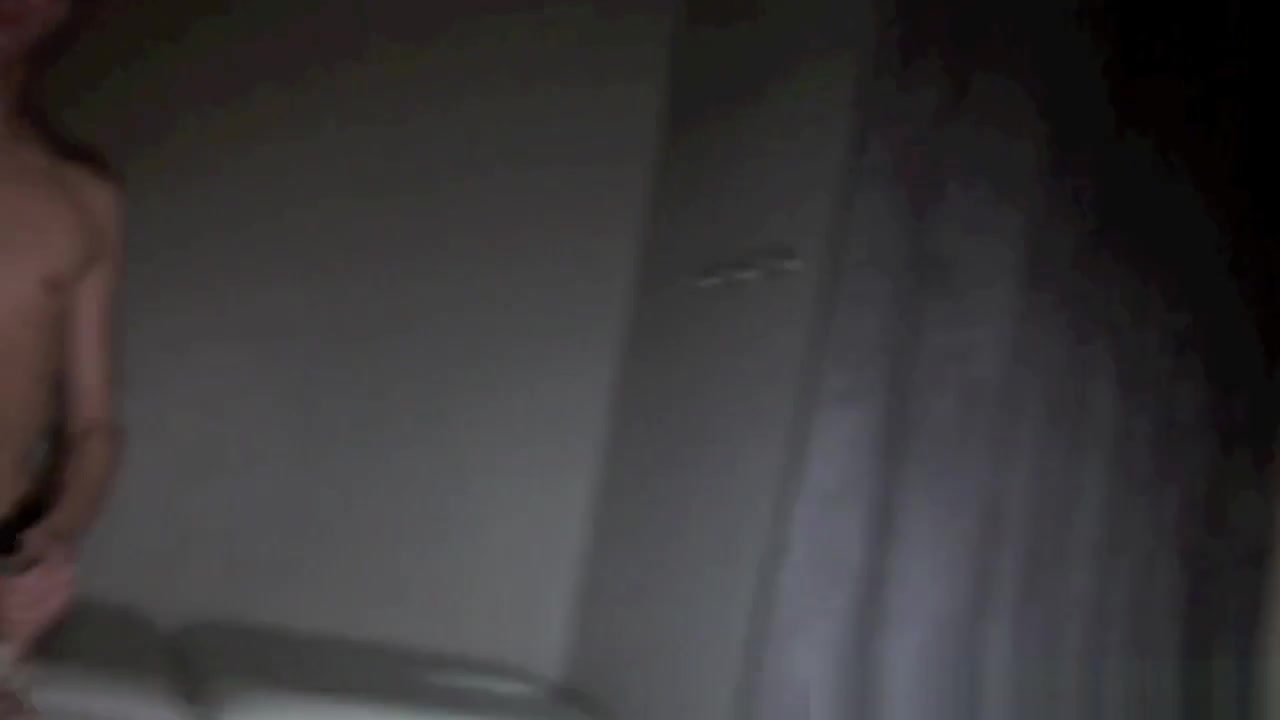 Rel straigth boy accept to be sucked by gay friend - BadBoysFuckers