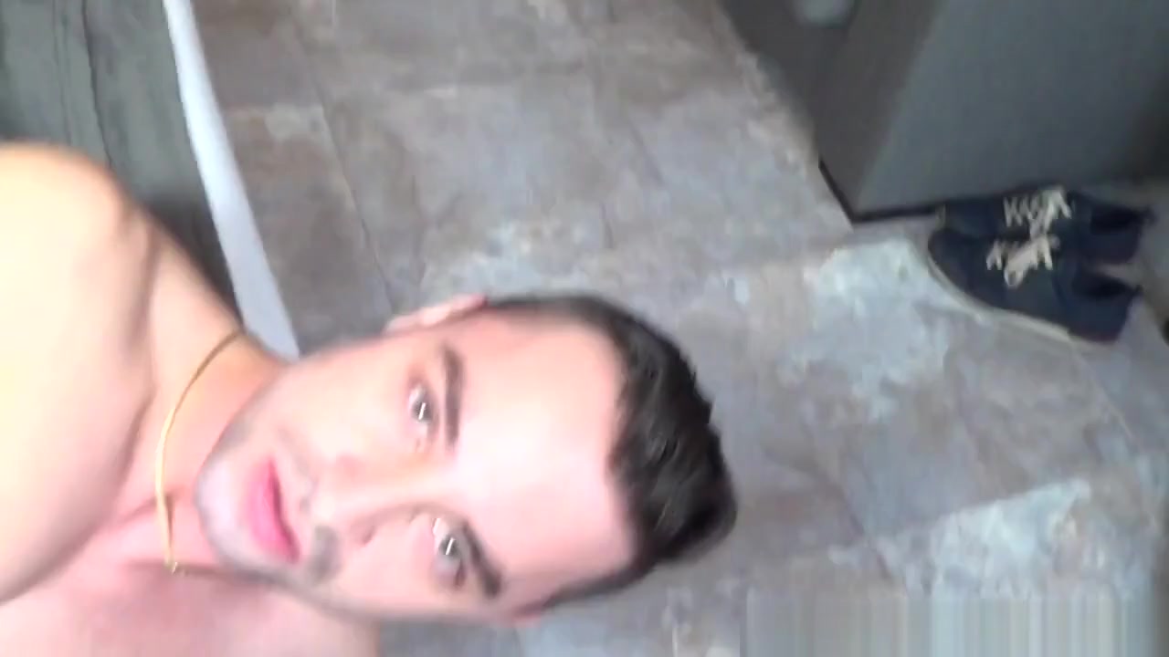 Kosmon creampied by Gianni Maggio - BarebackersFromLondon